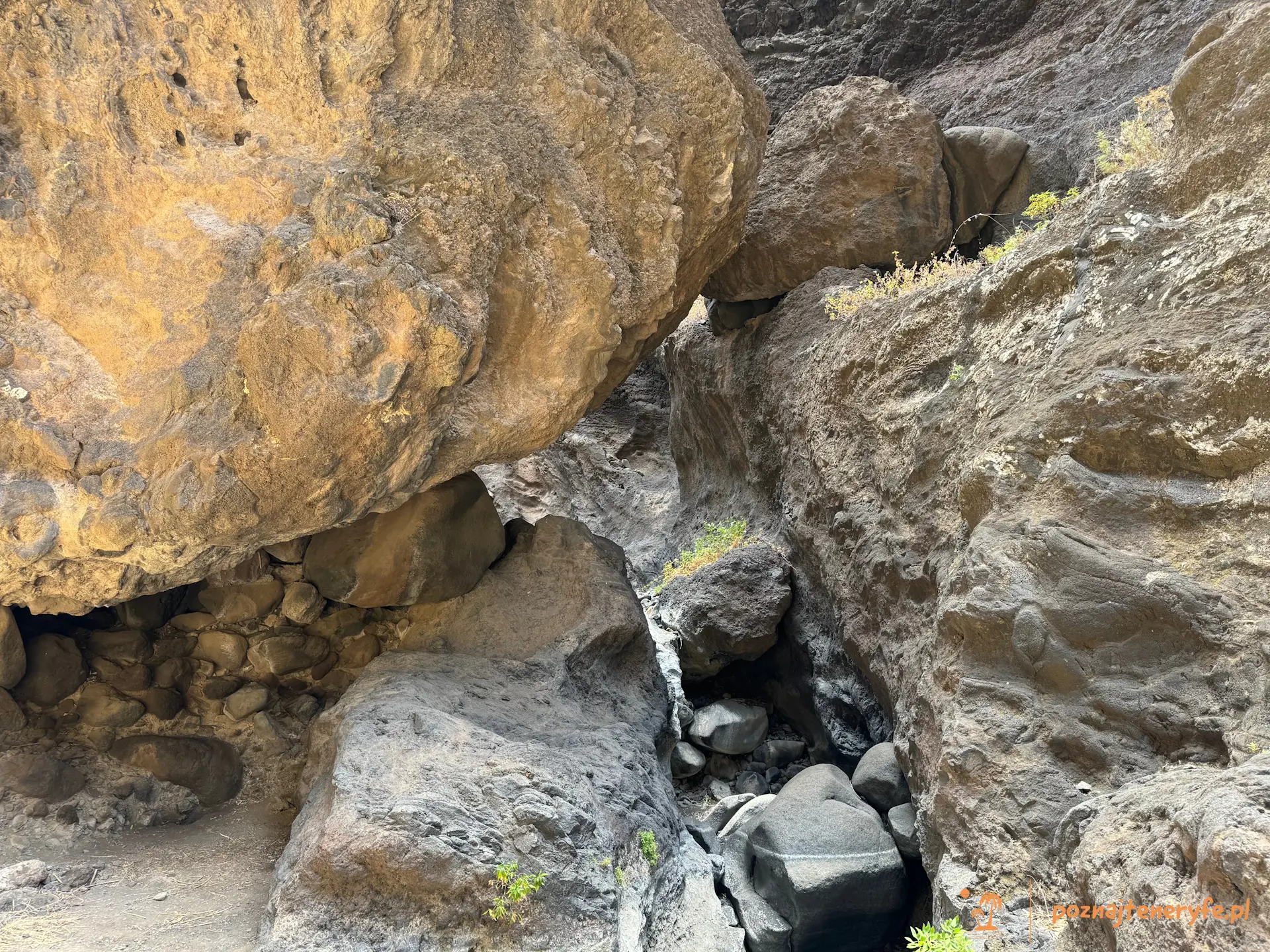 Wioska i wąwóz Masca