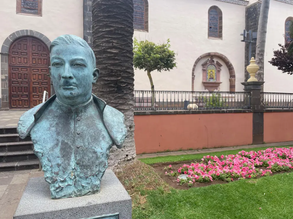 Pomnik José Rodrígueza Moure