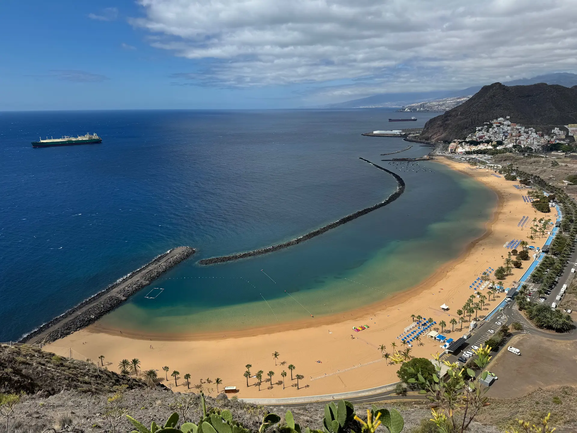 Playa de Las Teresitas