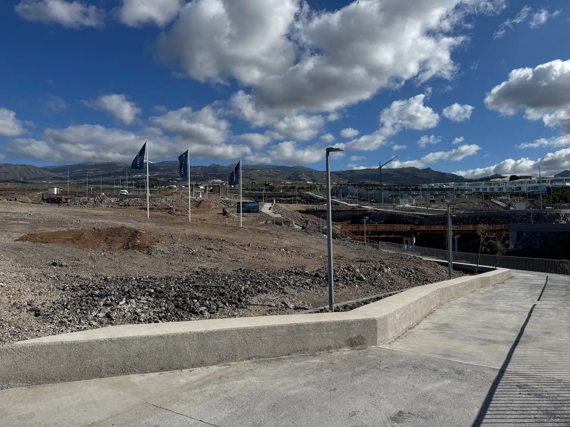 Nowy deptak w Callao Salvaje